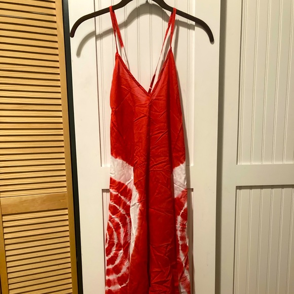 Elan Dresses & Skirts - Beautiful NWT summer dress or pool lounge wear.